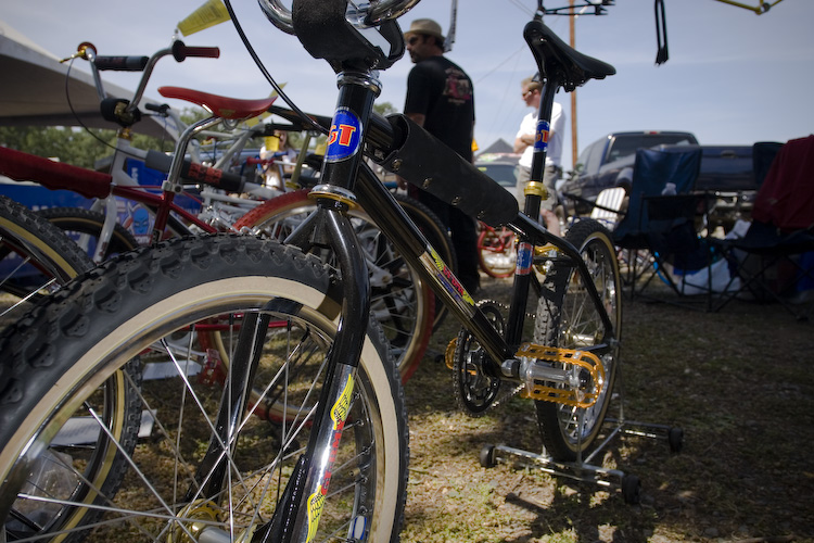 pic vbmx-6115